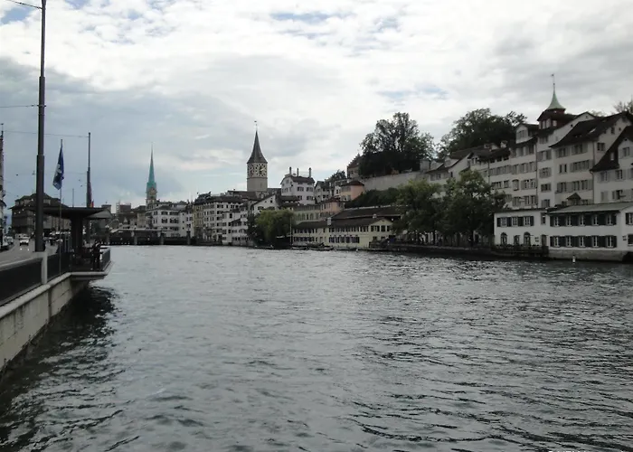 Krone-limmatquai チューリッヒ